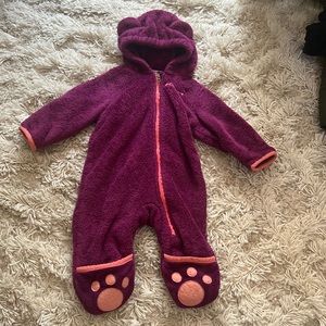 Columbia purple bear bunting